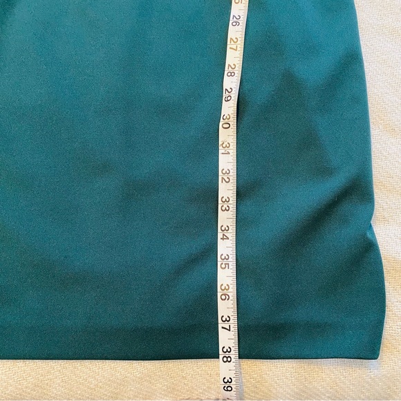 Calvin Klein Ruffle Shoulder Sheath Professional Dress - Picture 6 of 9